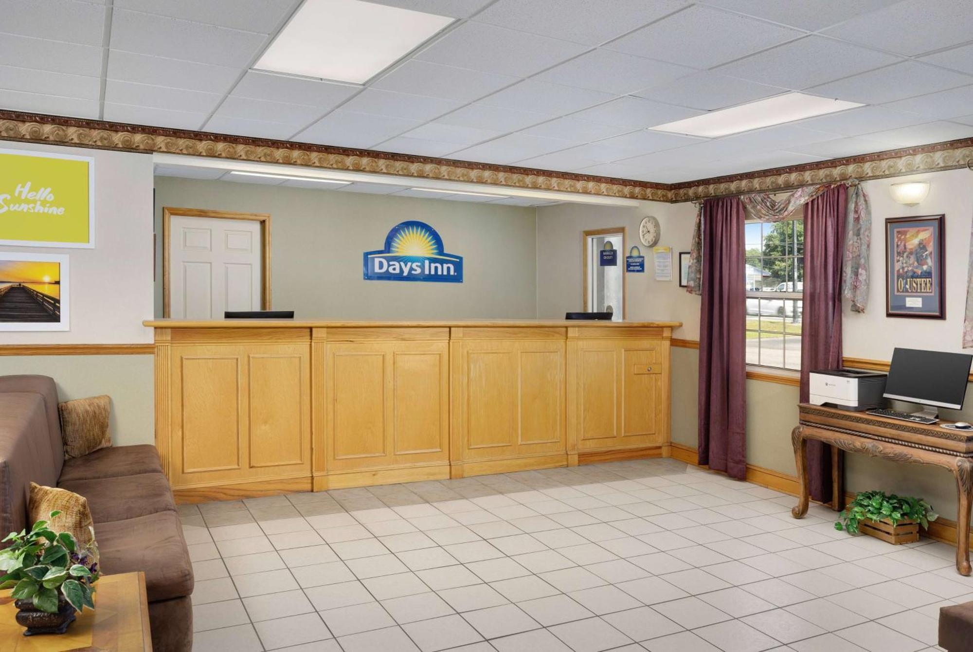 Days Inn By Wyndham Lake City I-75 Екстериор снимка